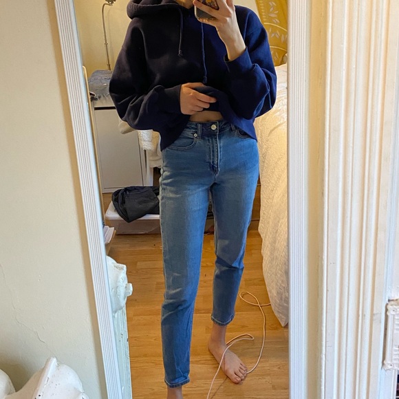 ‼️SOLD‼️ American Eagle Blue Mom Jeans - Picture 2 of 5